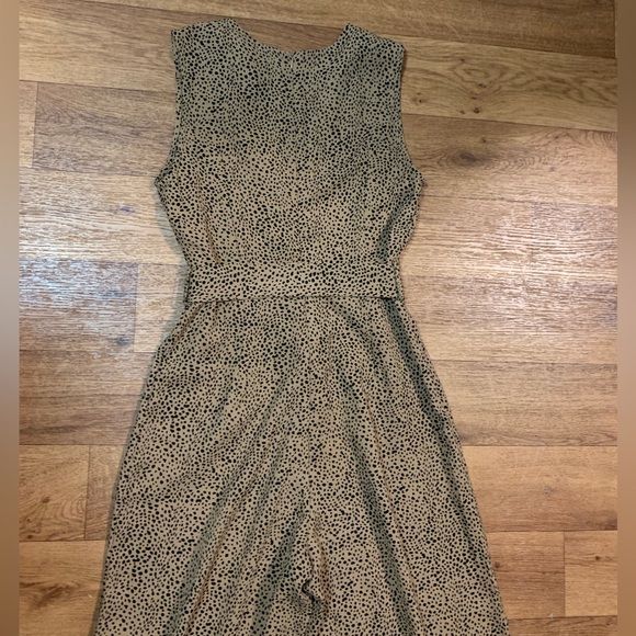 Jumper/Romper - Picture 4 of 5